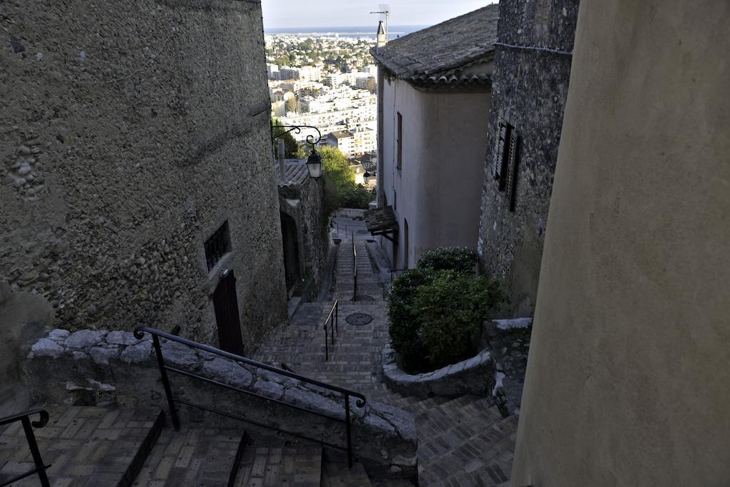 Petite Fleur D'Azur Acomodação com café da manhã Cagnes-sur-Mer Exterior foto