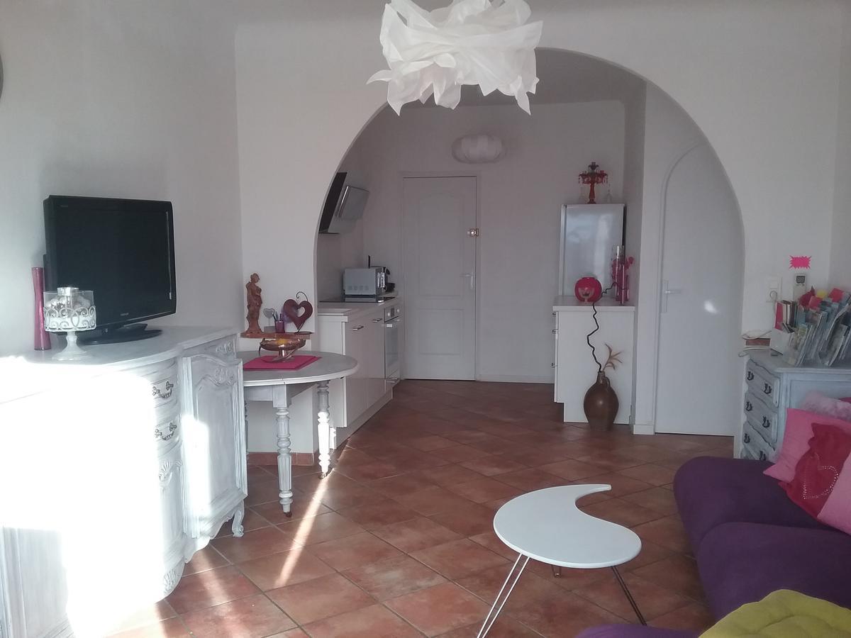 Petite Fleur D'Azur Acomodação com café da manhã Cagnes-sur-Mer Exterior foto